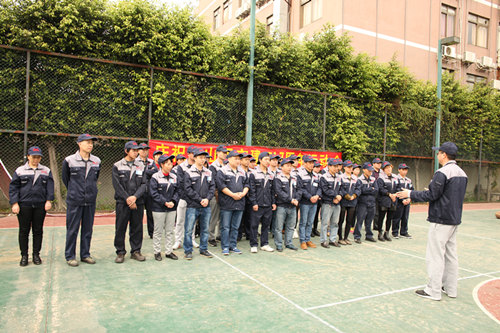 王總給我們講運(yùn)動(dòng)規(guī)則 王總給我們講運(yùn)動(dòng)規(guī)則