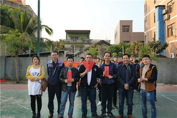 羽毛球團體賽季軍.jpg 羽毛球團體賽季軍.jpg